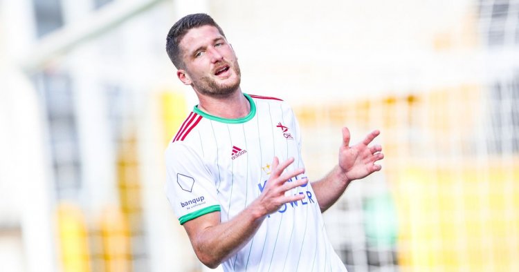 Celtic-linked Thomas Henry wants move to Parkhead but Belgian rivals are in 'pole position' for striker
