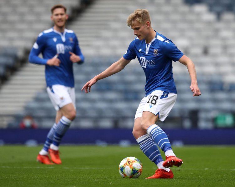 Opinion: Celtic should target Ali McCann to replace Christie | The Celtic Star