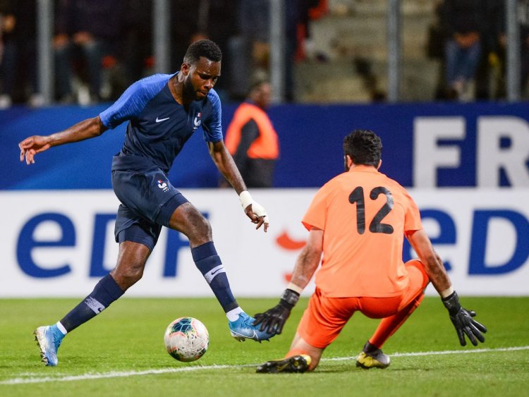 Juventus-linked striker confirmed by Fabrizio Romano as joining Premier League club -