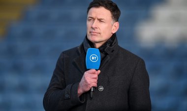 Celtic hero Chris Sutton says it's time for experienced Bhoys to step up
