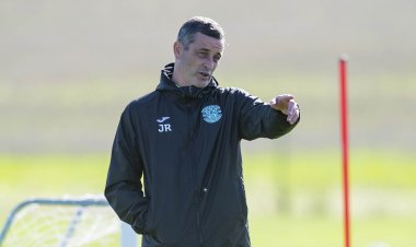 Jack Ross calls for Celtic and Rangers to resolve 'unhealthy' situation