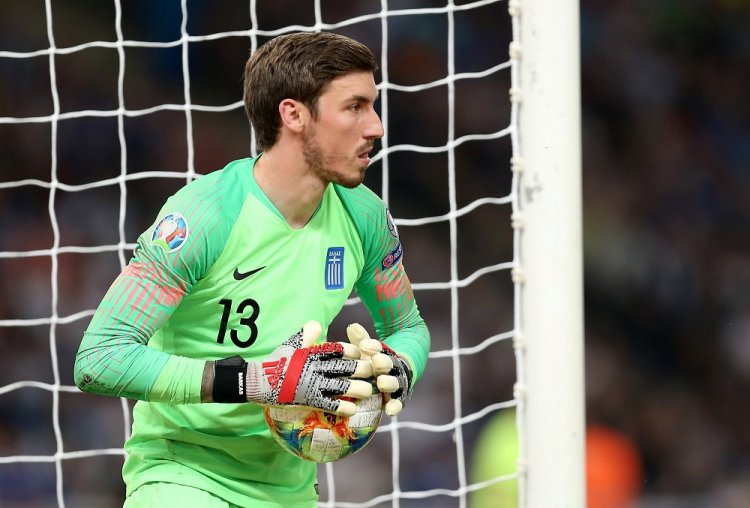 Barkas will not receive Greece call-up until he finds game time, says