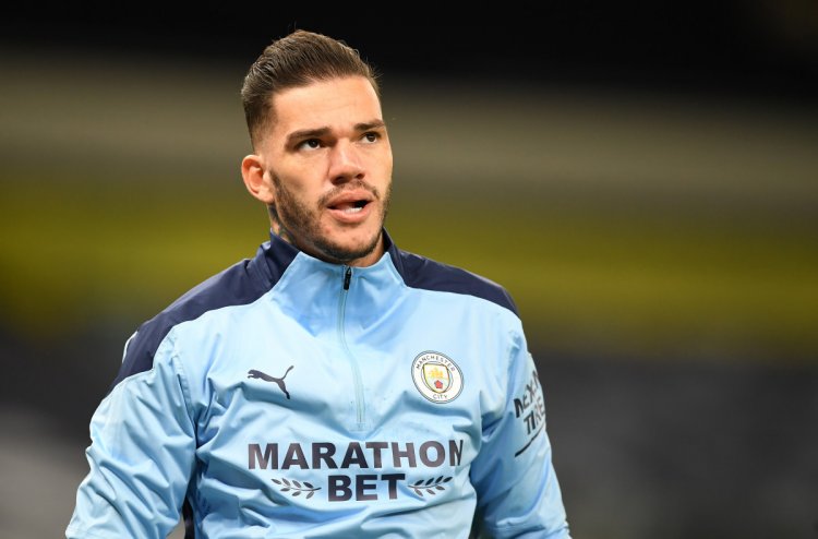 Man City Star Ederson Heaps Praise on 'Legend' Joe Hart