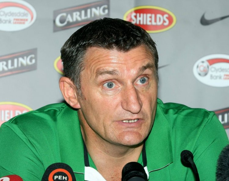 The Daily Record's Ridiculous Postecoglou-Mowbray Comparison