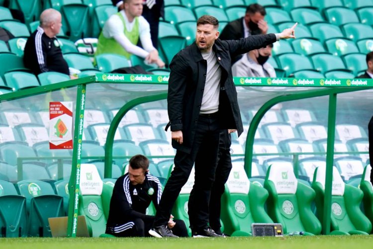 Ex-Premier League ref rubbishes claim United were due a pen | The Celtic Star