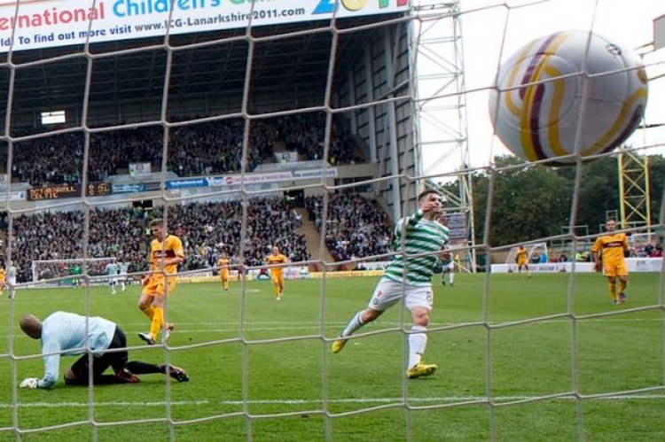 On this Day, 2012: Gary Hooper sends Celtic to the top of the League |